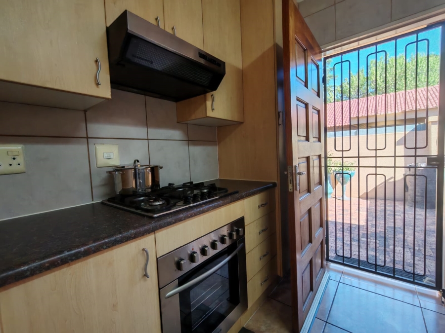 3 Bedroom Property for Sale in Three Rivers Proper Gauteng