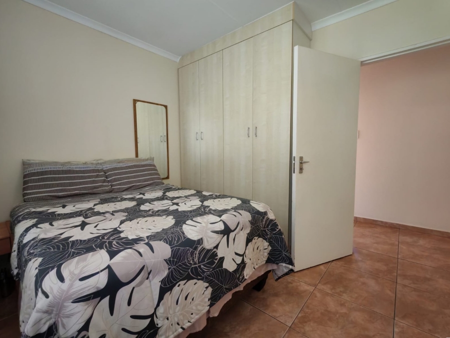 3 Bedroom Property for Sale in Three Rivers Proper Gauteng