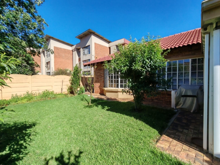 3 Bedroom Property for Sale in Three Rivers Proper Gauteng