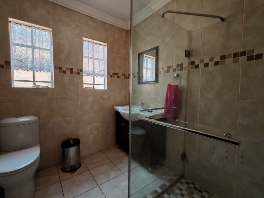 3 Bedroom Property for Sale in Three Rivers Gauteng