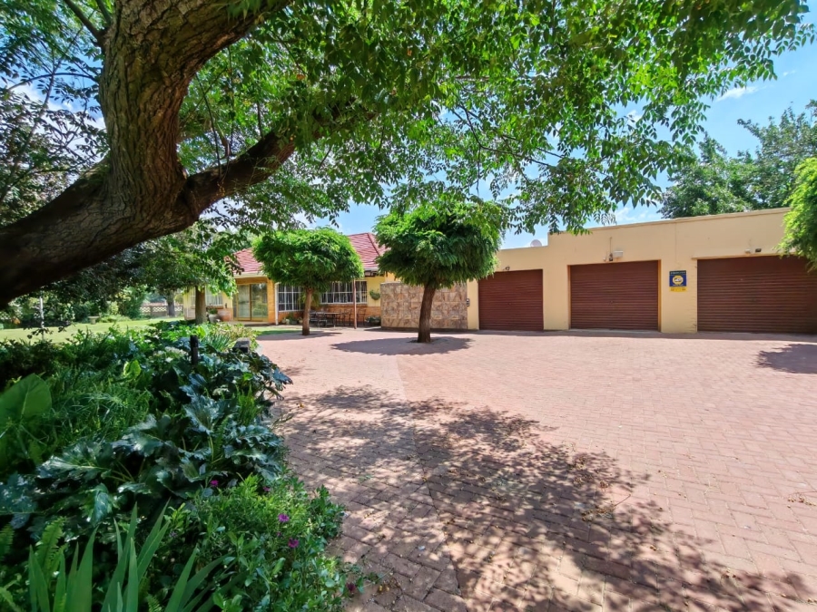 3 Bedroom Property for Sale in Three Rivers Gauteng