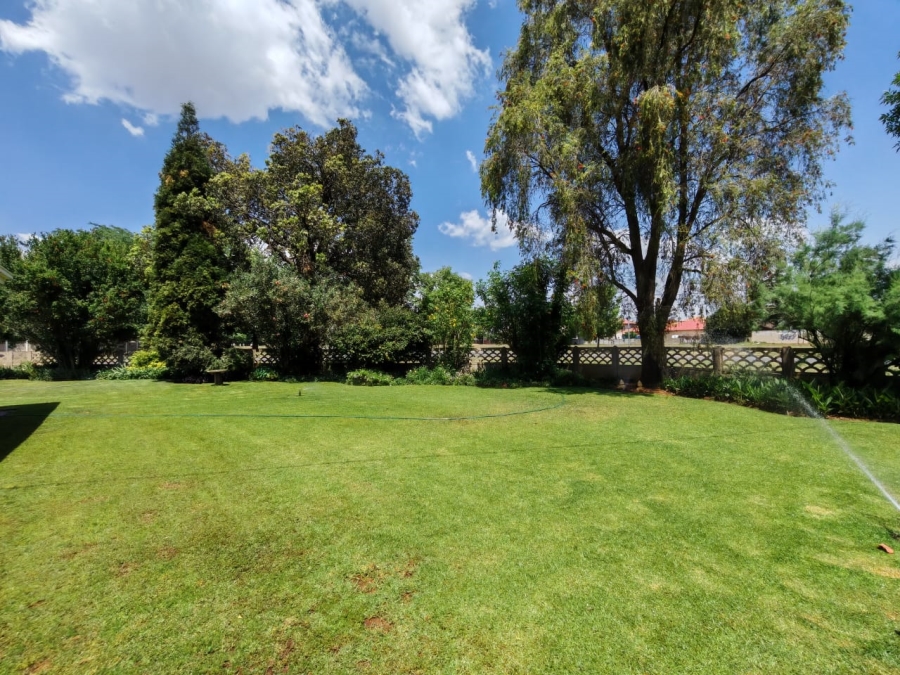 3 Bedroom Property for Sale in Three Rivers Gauteng