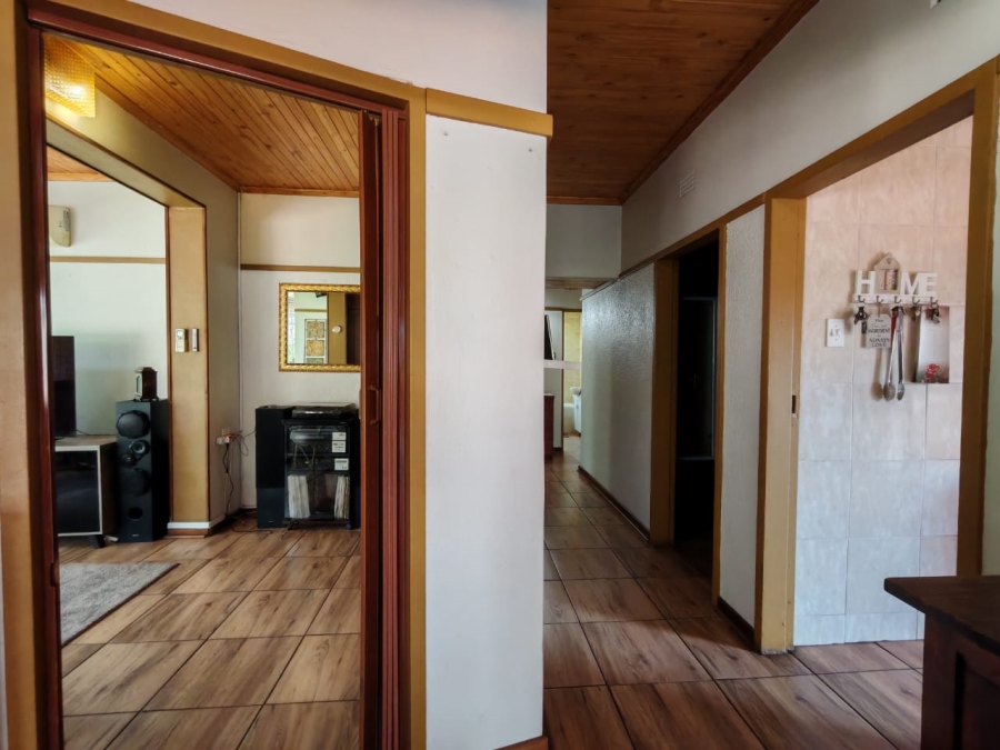 3 Bedroom Property for Sale in Three Rivers Gauteng