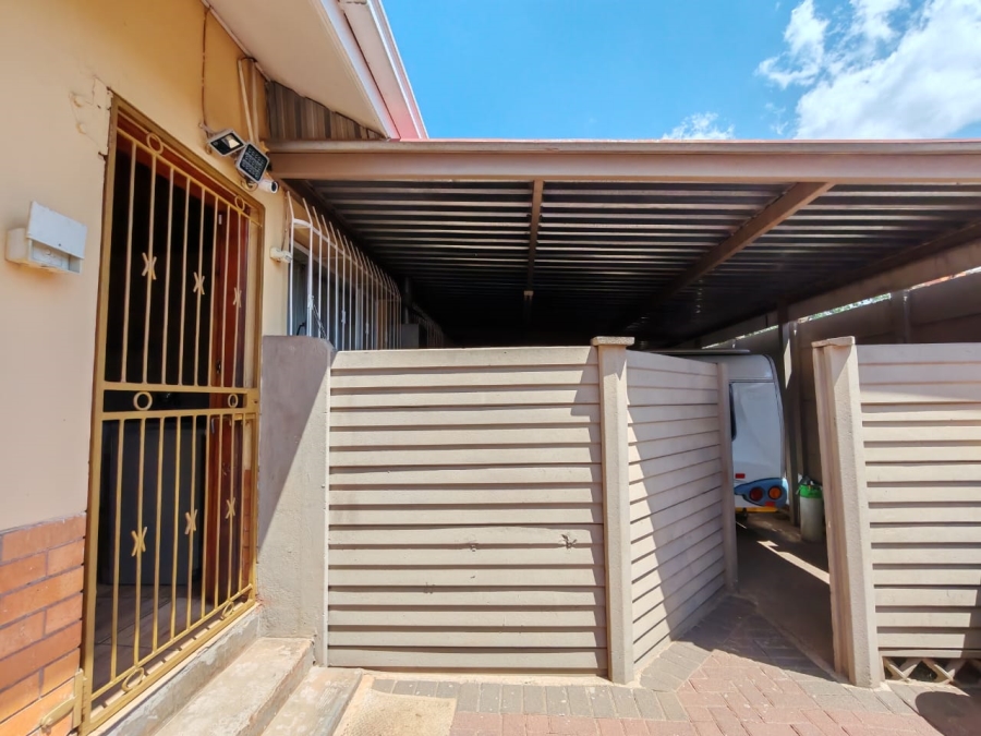 3 Bedroom Property for Sale in Three Rivers Gauteng