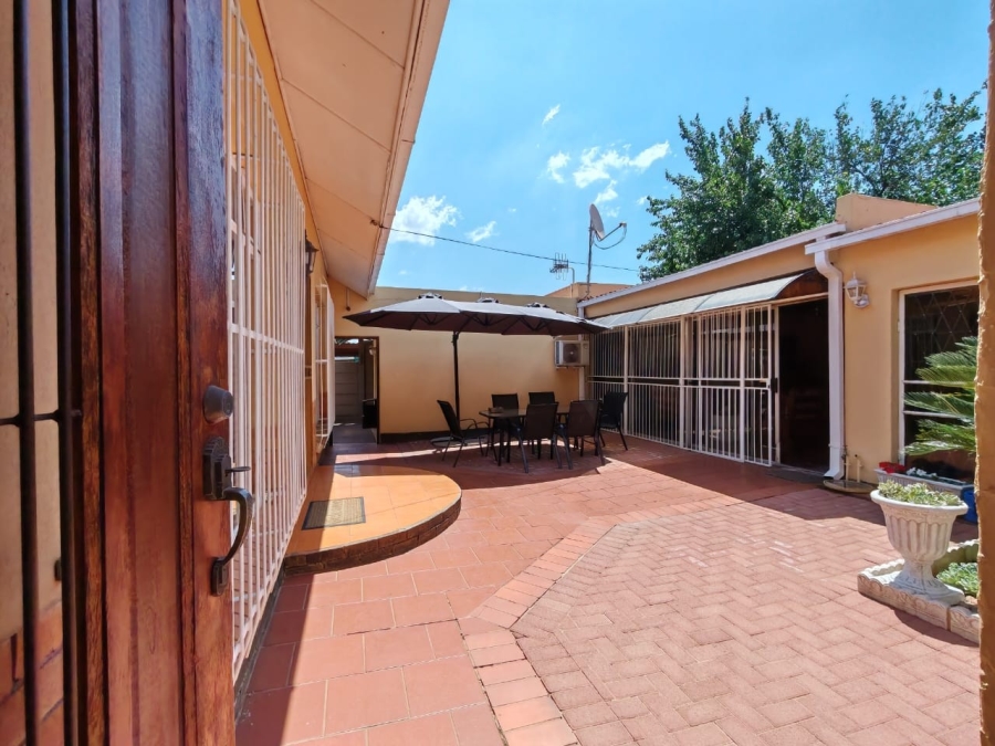 3 Bedroom Property for Sale in Three Rivers Gauteng