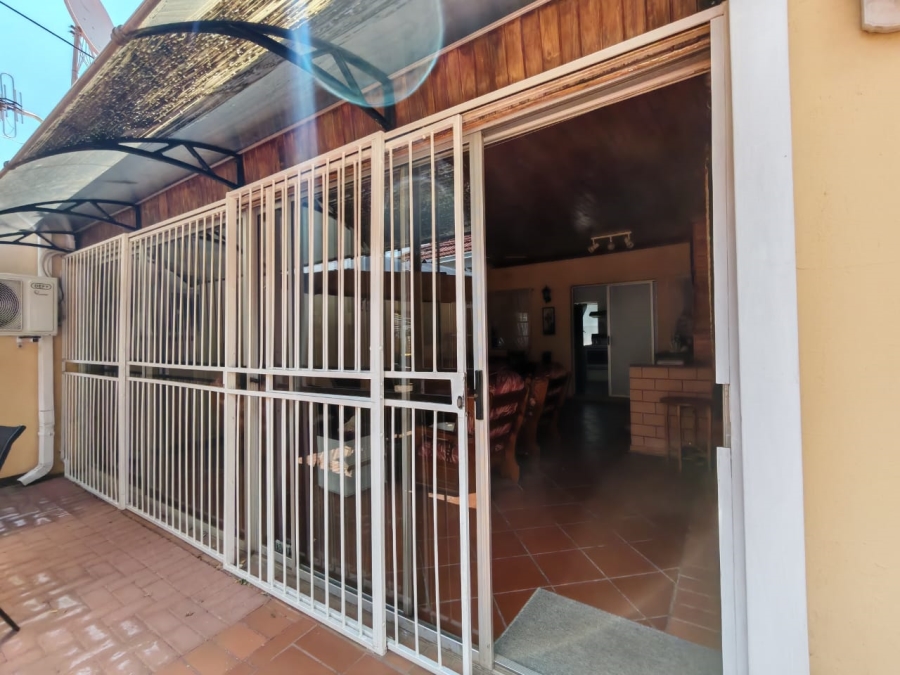 3 Bedroom Property for Sale in Three Rivers Gauteng