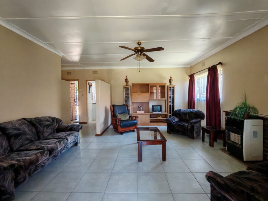 3 Bedroom Property for Sale in Three Rivers Gauteng