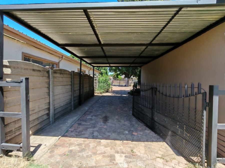 3 Bedroom Property for Sale in Three Rivers Gauteng