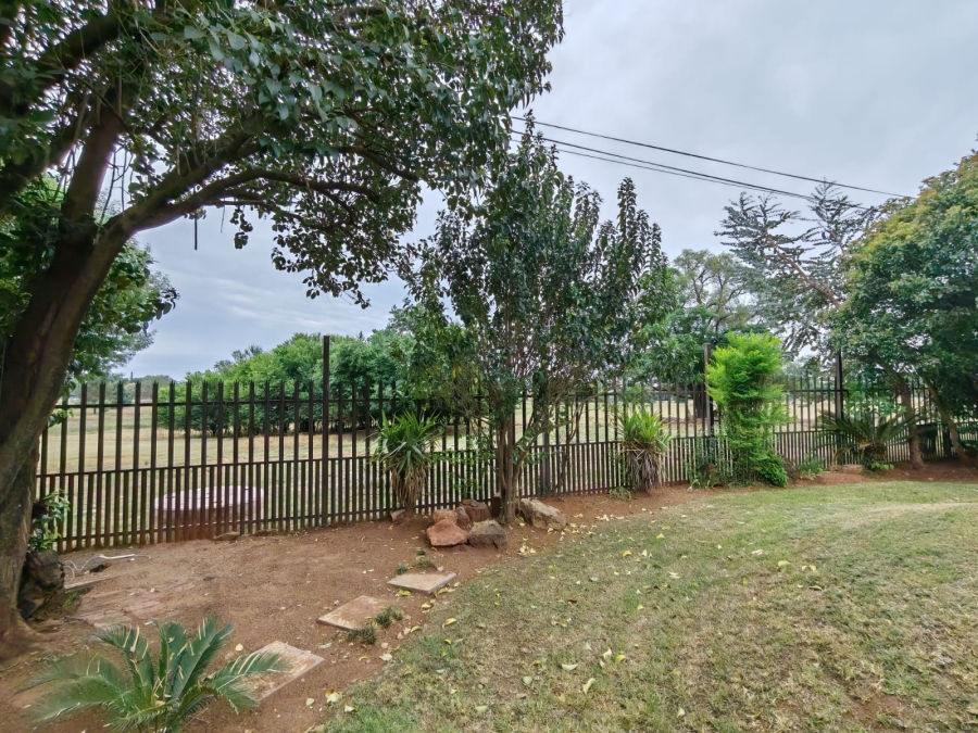 4 Bedroom Property for Sale in Three Rivers East Gauteng