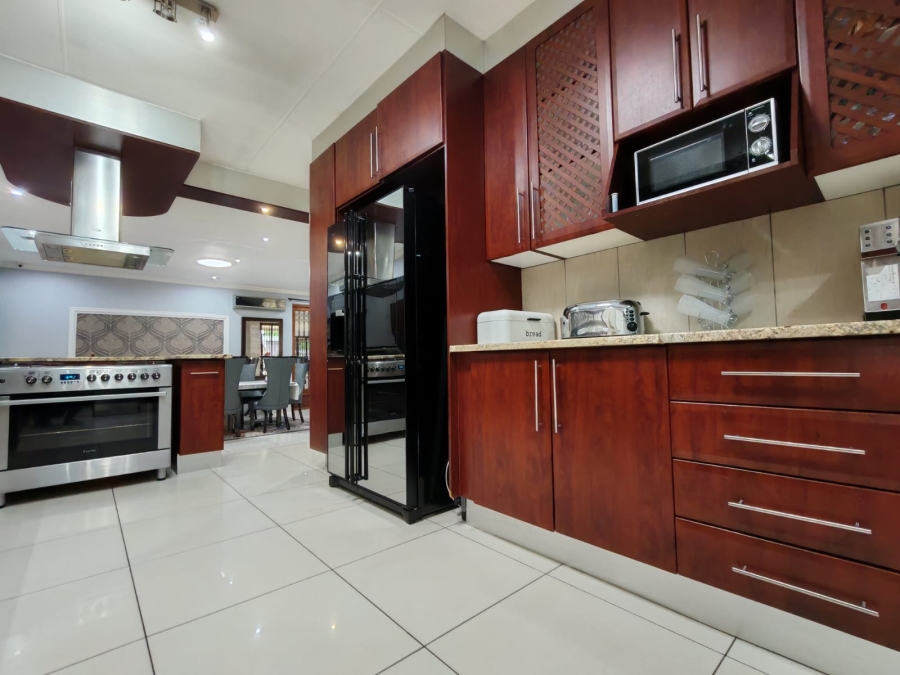 4 Bedroom Property for Sale in Three Rivers East Gauteng