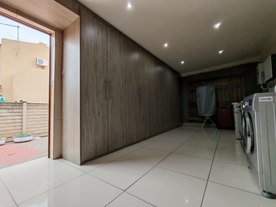 4 Bedroom Property for Sale in Three Rivers East Gauteng