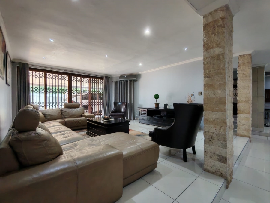 4 Bedroom Property for Sale in Three Rivers East Gauteng