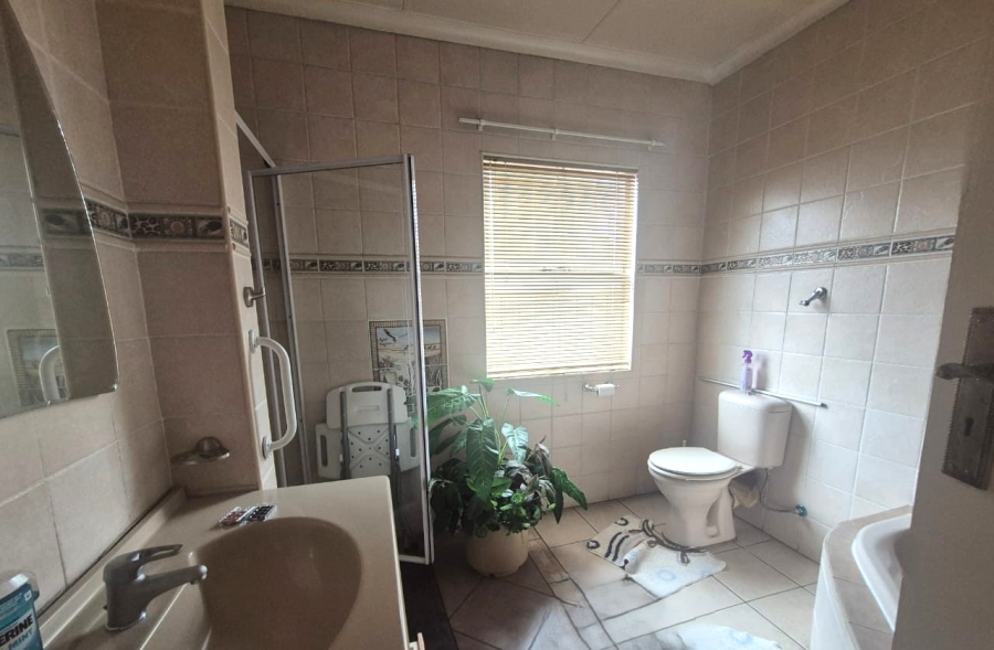 3 Bedroom Property for Sale in Arcon Park Gauteng