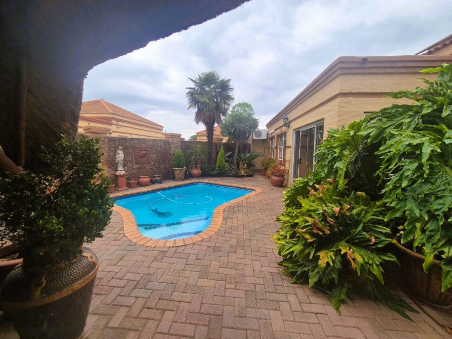 3 Bedroom Property for Sale in Arcon Park Gauteng