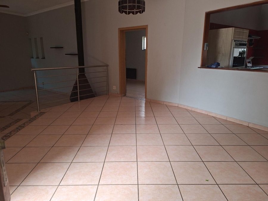 4 Bedroom Property for Sale in Sinoville Gauteng