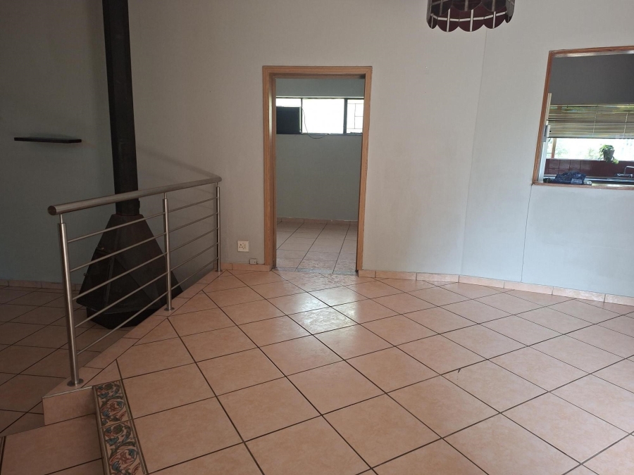 4 Bedroom Property for Sale in Sinoville Gauteng