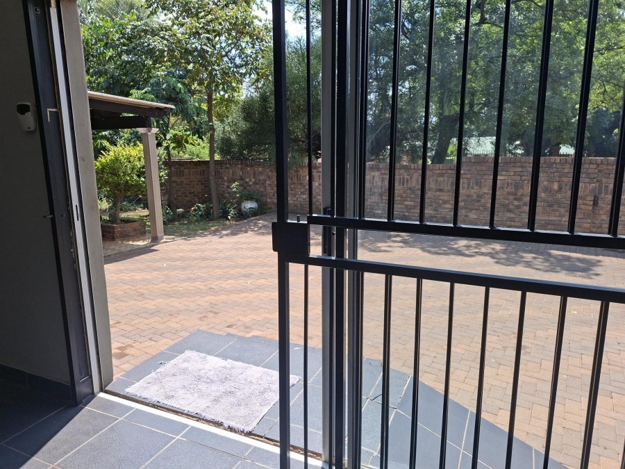 4 Bedroom Property for Sale in Sinoville Gauteng