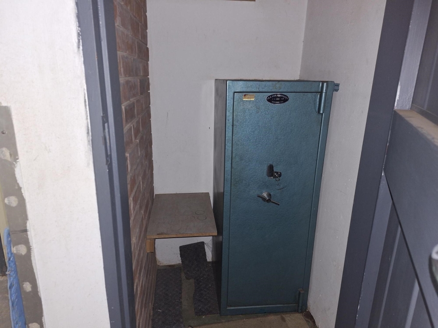 4 Bedroom Property for Sale in Sinoville Gauteng