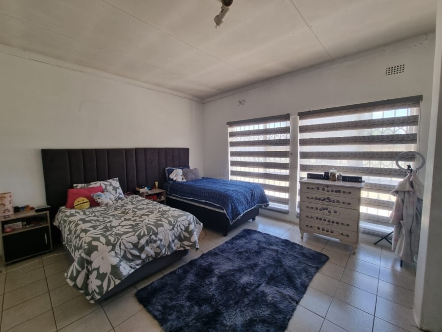 4 Bedroom Property for Sale in Bedworth Park Gauteng