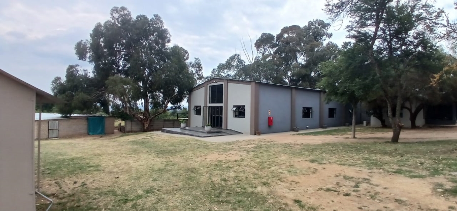 15 Bedroom Property for Sale in Nietgedacht Gauteng