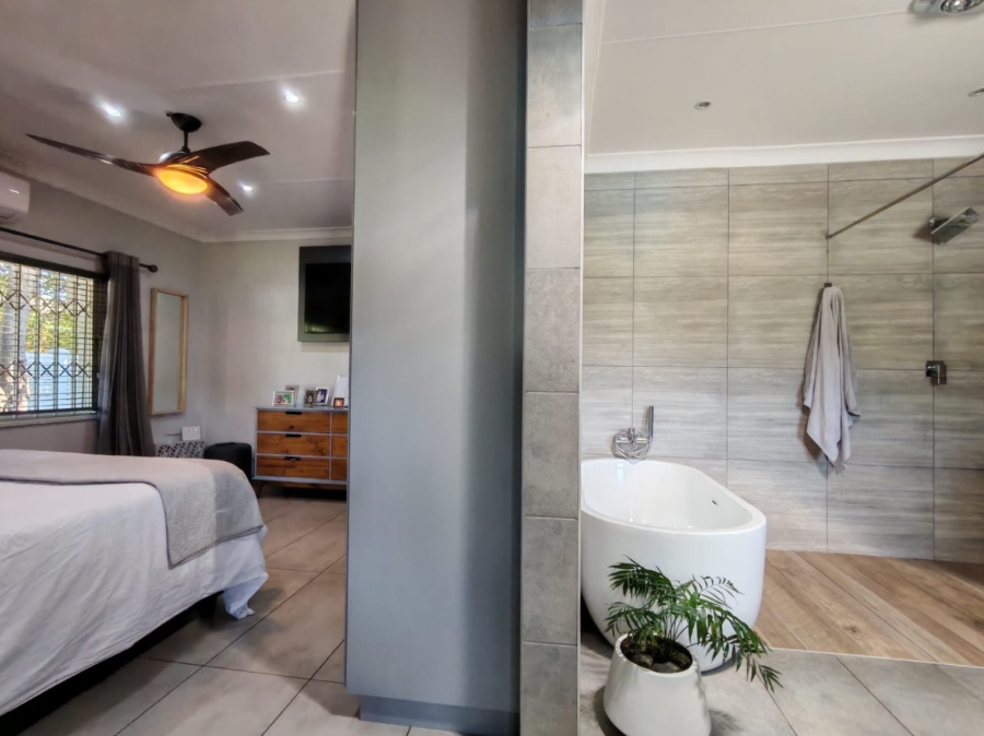 4 Bedroom Property for Sale in Risiville Gauteng