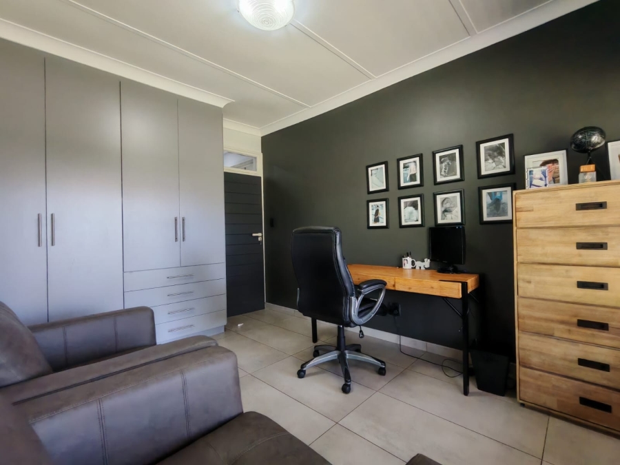 4 Bedroom Property for Sale in Risiville Gauteng