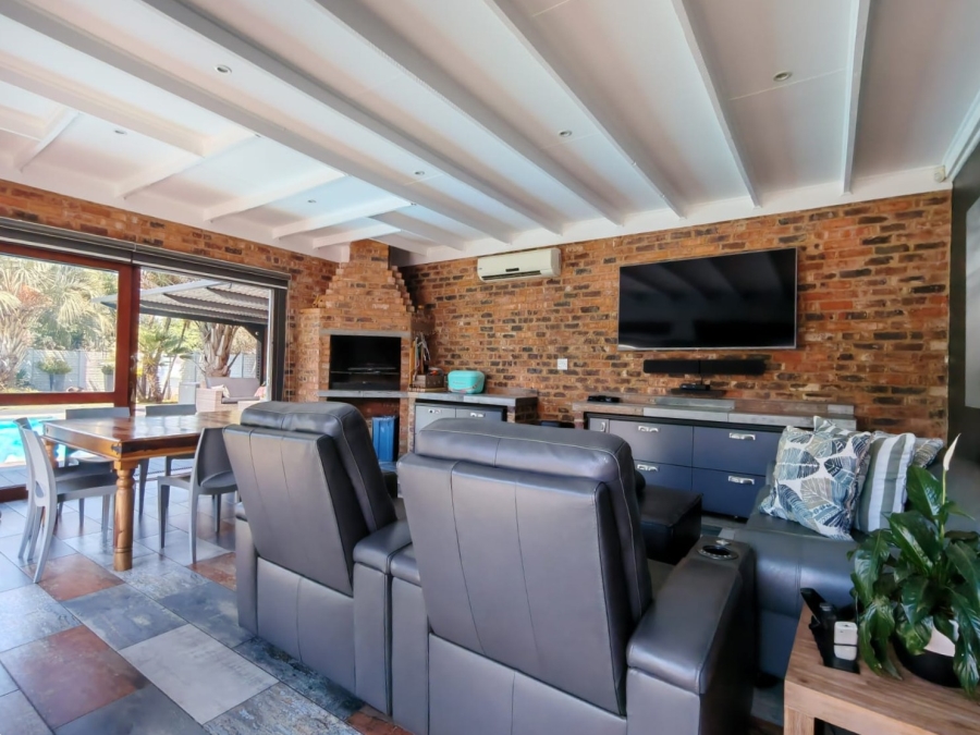 4 Bedroom Property for Sale in Risiville Gauteng