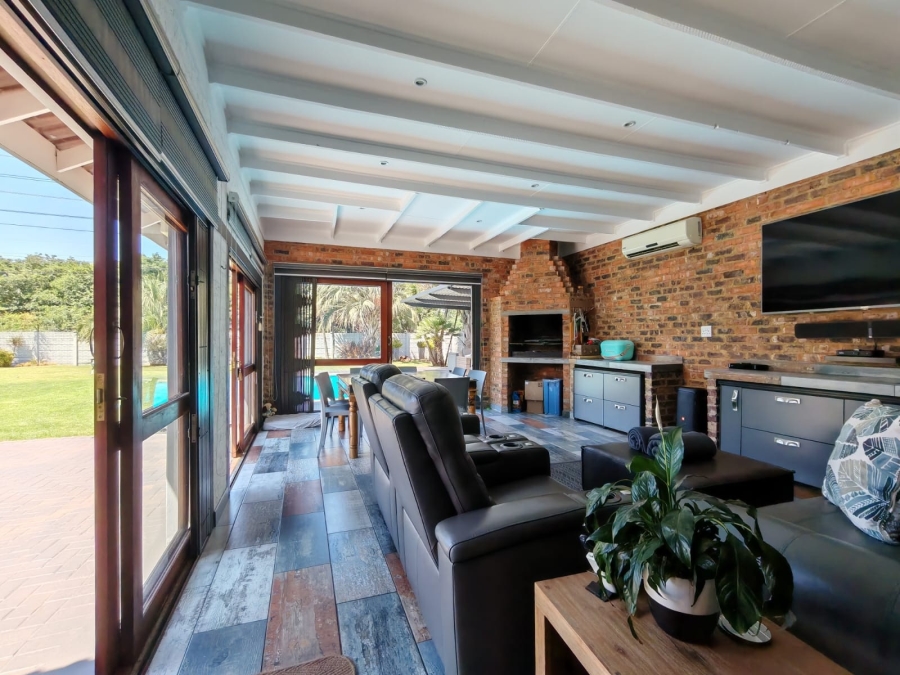 4 Bedroom Property for Sale in Risiville Gauteng