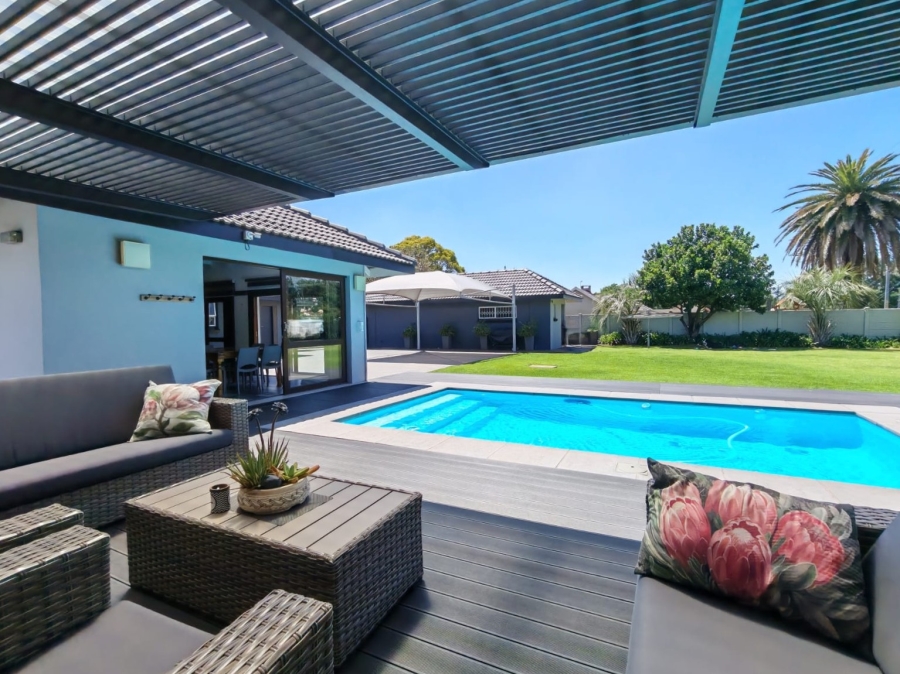 4 Bedroom Property for Sale in Risiville Gauteng