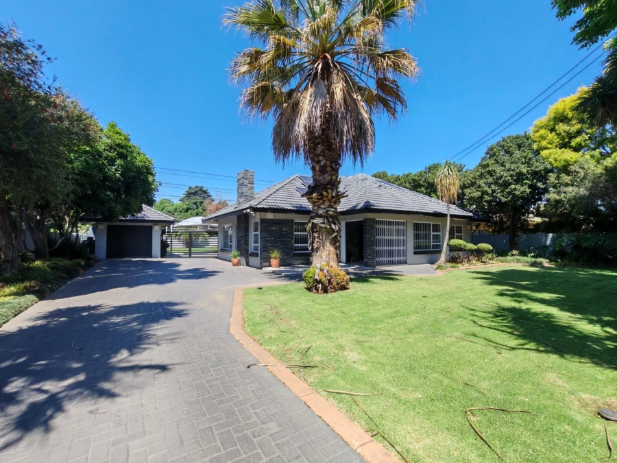 4 Bedroom Property for Sale in Risiville Gauteng