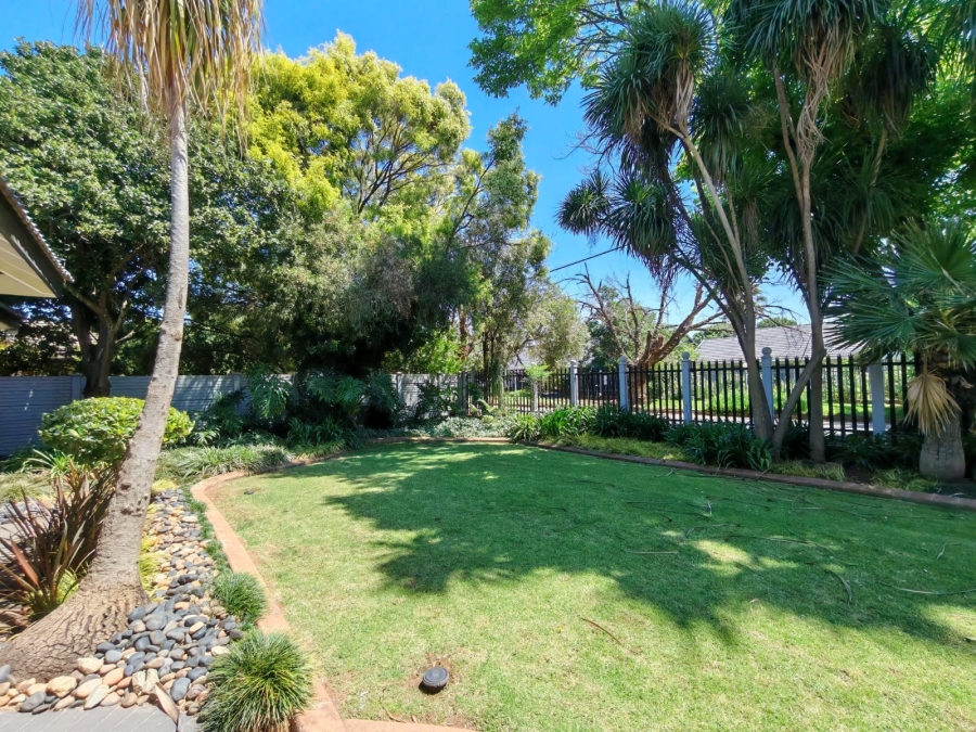 4 Bedroom Property for Sale in Risiville Gauteng