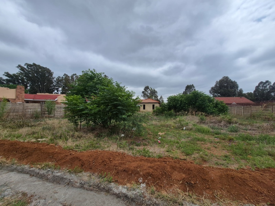 0 Bedroom Property for Sale in Unitas Park Gauteng