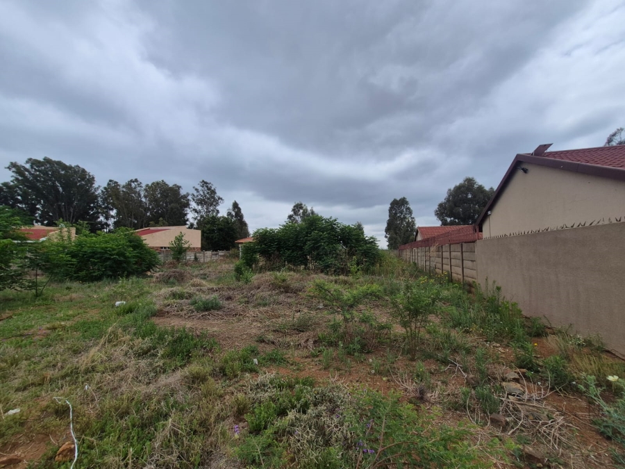 0 Bedroom Property for Sale in Unitas Park Gauteng