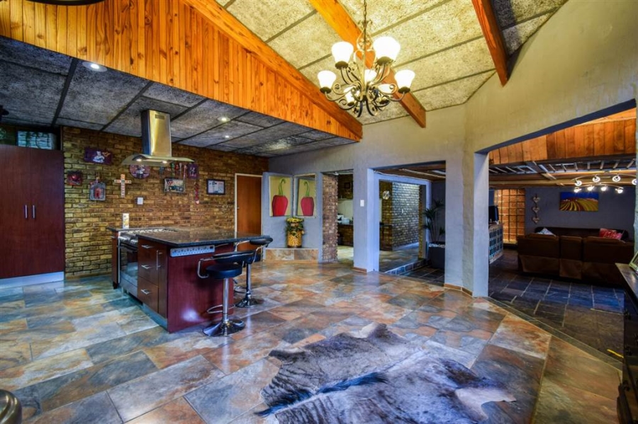 4 Bedroom Property for Sale in Theresa Park Gauteng