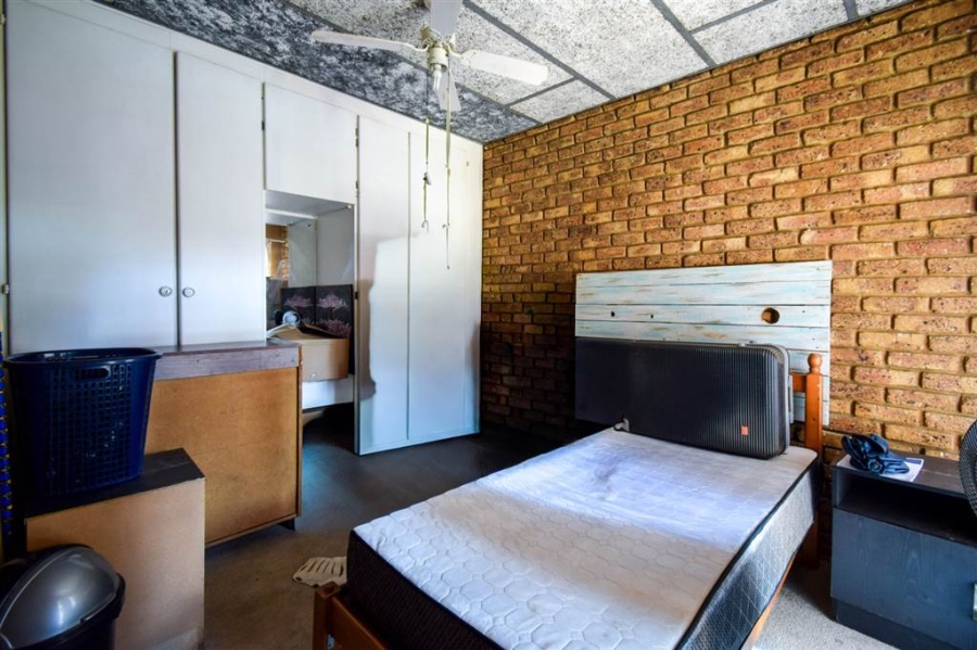 4 Bedroom Property for Sale in Theresa Park Gauteng