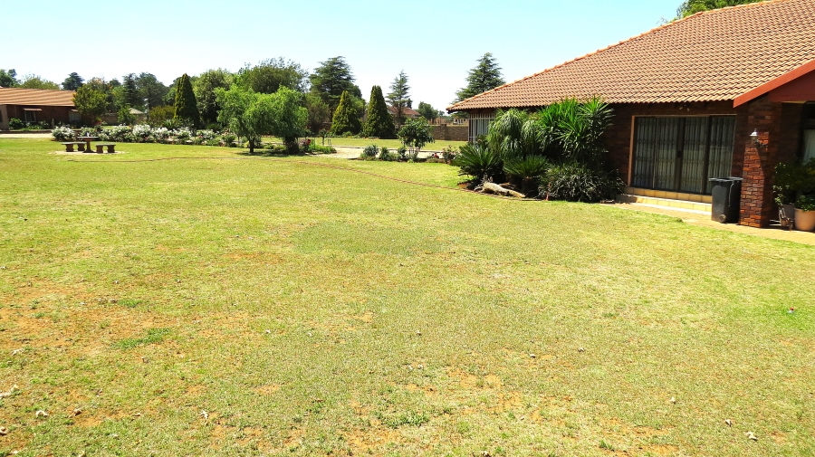 2 Bedroom Property for Sale in Hillside Gauteng