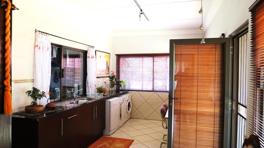 2 Bedroom Property for Sale in Hillside Gauteng
