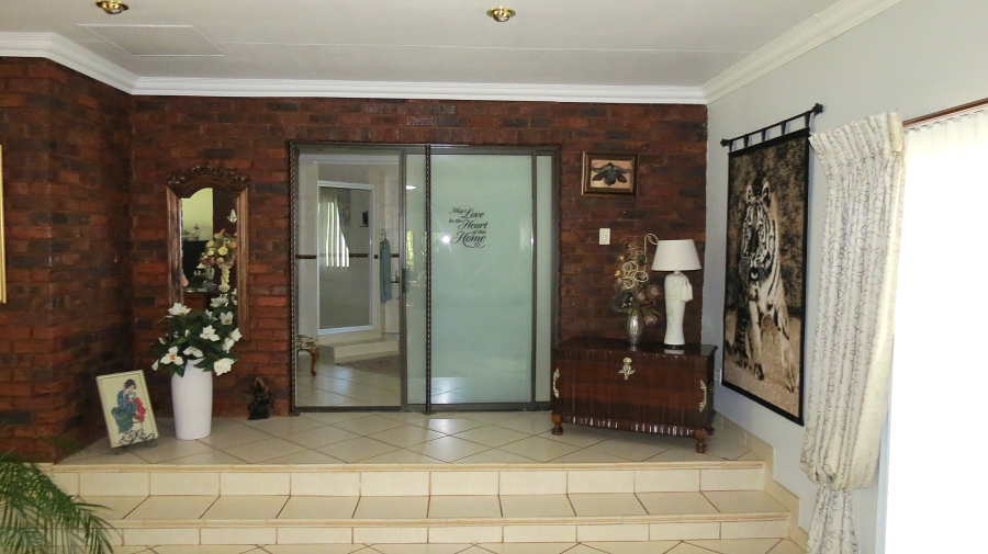 2 Bedroom Property for Sale in Hillside Gauteng