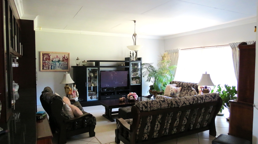 2 Bedroom Property for Sale in Hillside Gauteng
