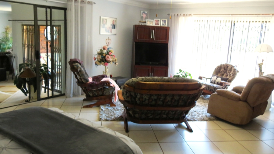 2 Bedroom Property for Sale in Hillside Gauteng