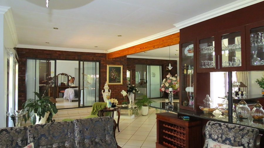 2 Bedroom Property for Sale in Hillside Gauteng