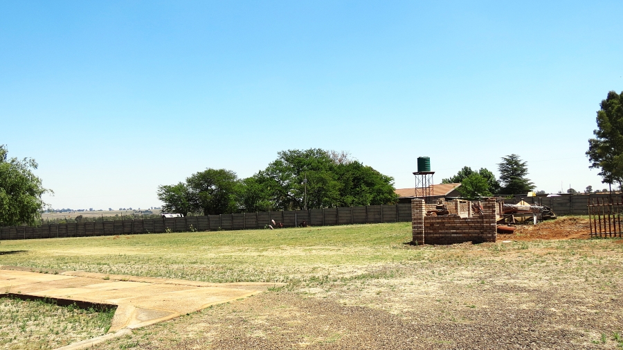 2 Bedroom Property for Sale in Hillside Gauteng