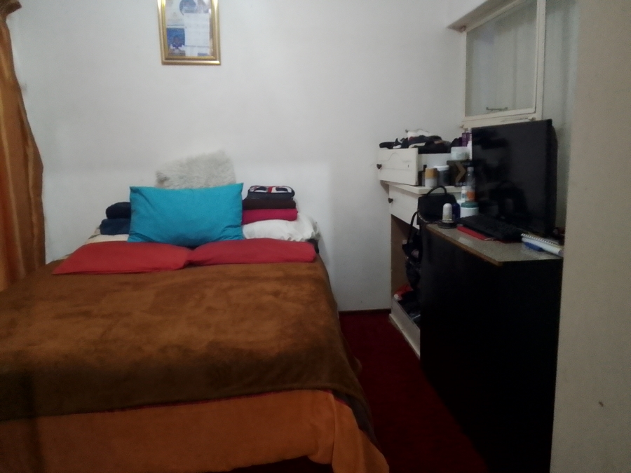 1 Bedroom Property for Sale in Luipaardsvlei Gauteng