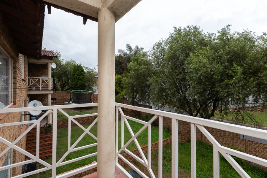 2 Bedroom Property for Sale in Ridgeway Gauteng
