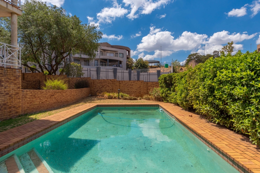 2 Bedroom Property for Sale in Ridgeway Gauteng