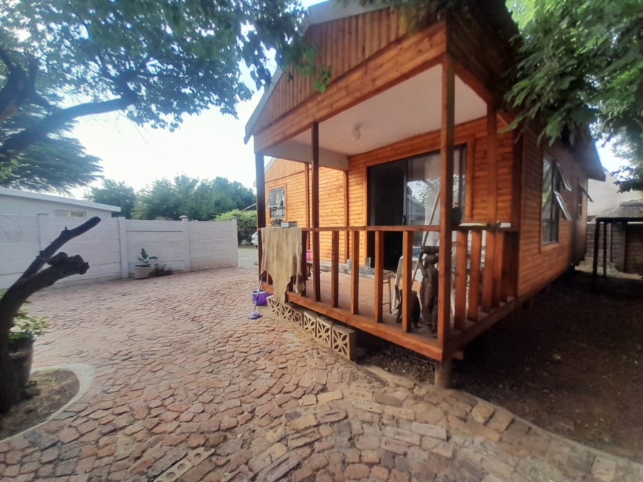 To Let 2 Bedroom Property for Rent in Meyerton Central Gauteng