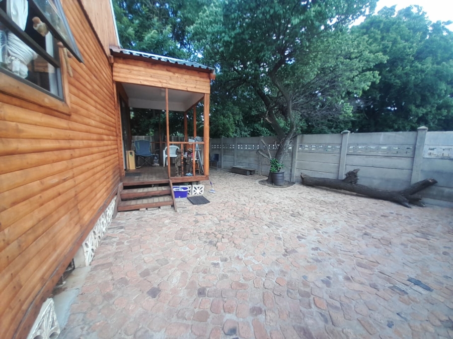 To Let 2 Bedroom Property for Rent in Meyerton Central Gauteng