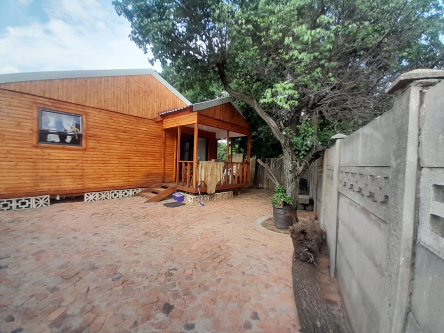 To Let 2 Bedroom Property for Rent in Meyerton Central Gauteng