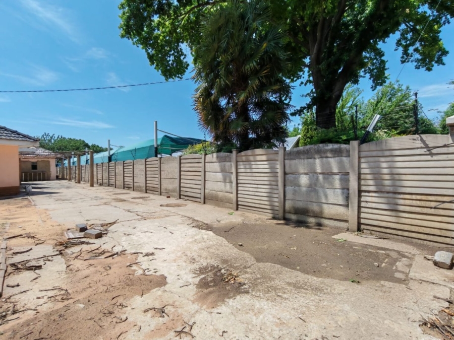 4 Bedroom Property for Sale in Three Rivers Gauteng