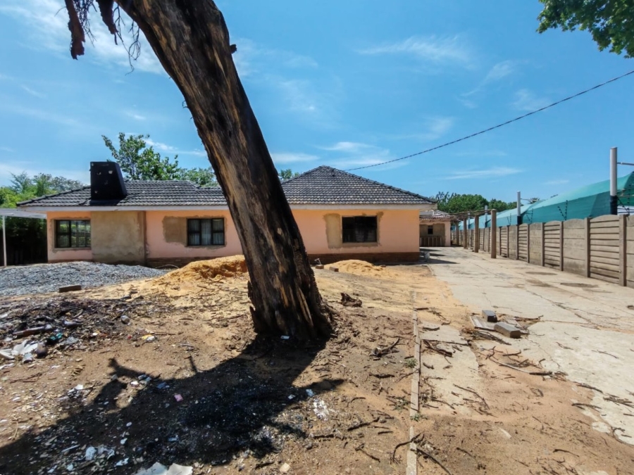 4 Bedroom Property for Sale in Three Rivers Gauteng